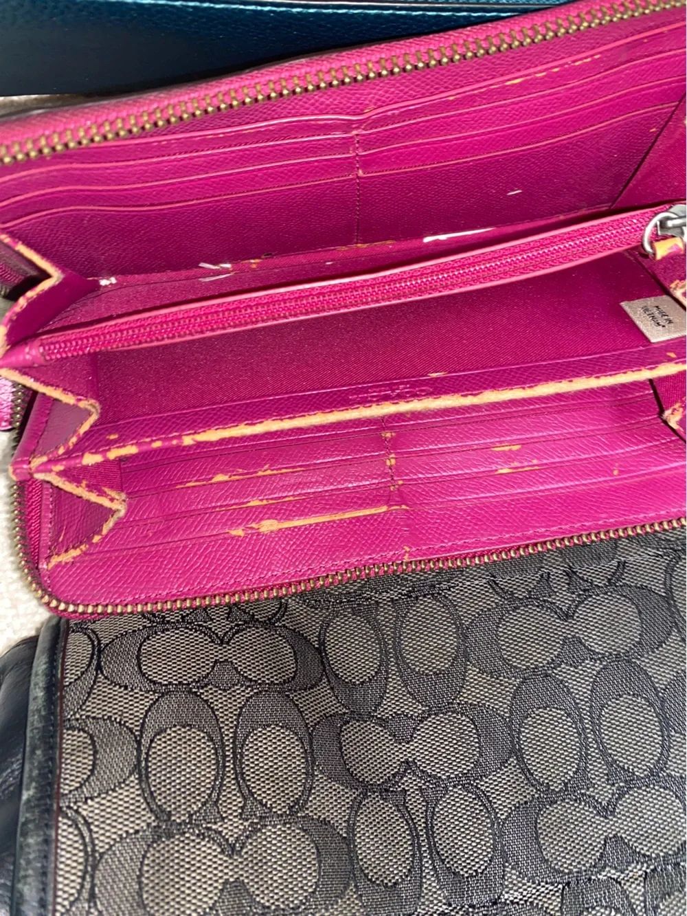 DAMAGED COACH BUNDLE RESCUE LOT (6 PIECES TOTAL) AS-IS / FOR PARTS / REPAIR